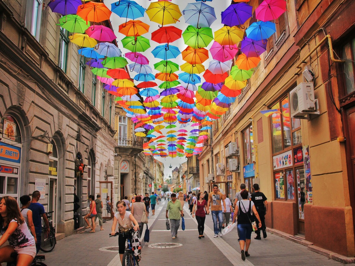 Sprichwörter verbinden Welten – Worte, die überall verstanden werden.